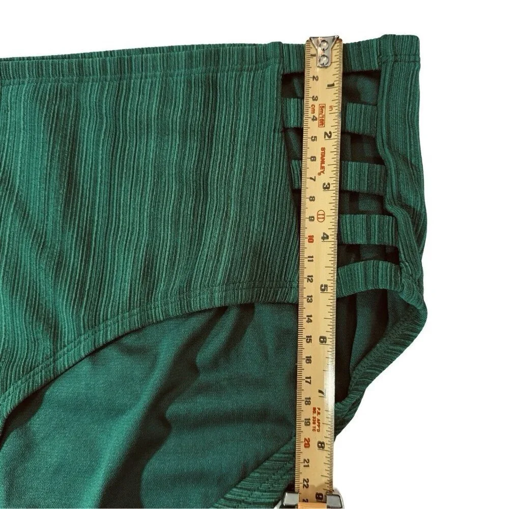 TIME & TRU Mid-Rise Bikini Swimsuit Bottoms 3X (24W-26W) Green Open Sides‎ NEW